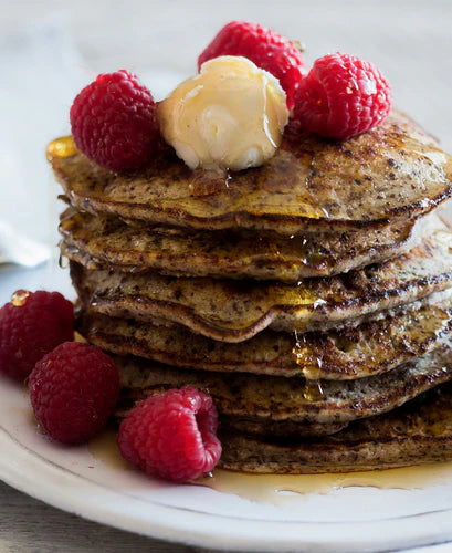 PROTEIN PANCAKES WITH DATE HUNEY DRIZZLE